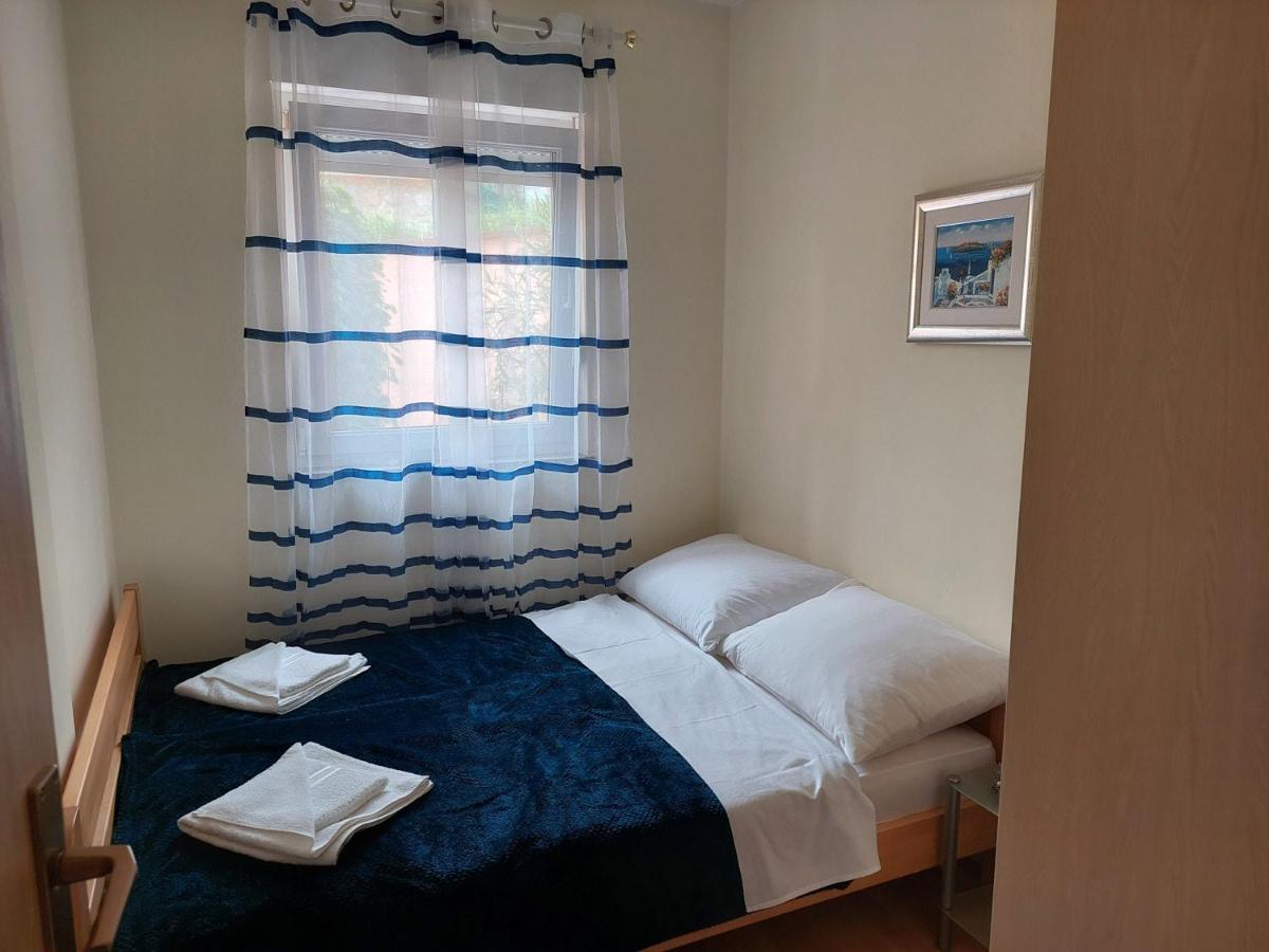 Apartman Nelamore - Krk Town, 300 Meters To The Beach Exterior foto